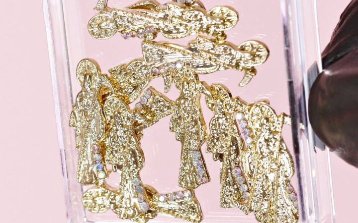 How to Apply Religious Nail Charms Gold for Vintage Nails